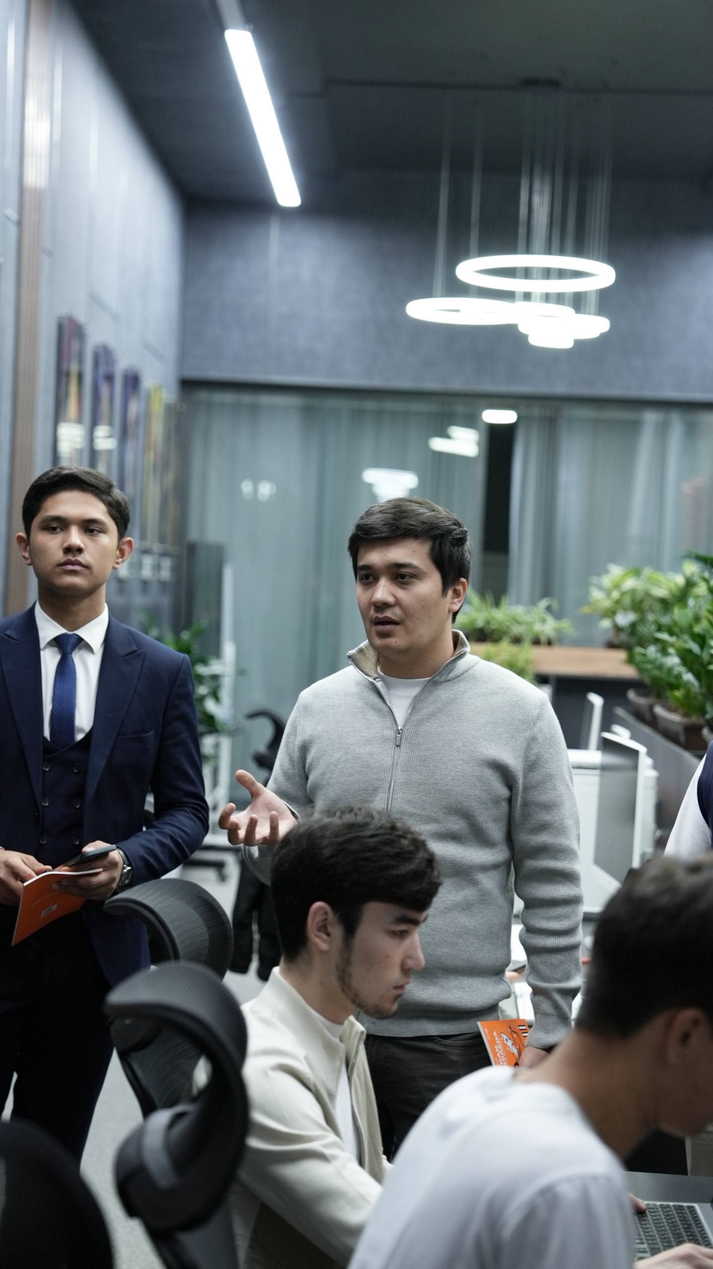 Faol yetakchilar Yoshlar Ventures bilan uchrashdi!